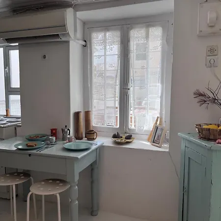 Authentic Rooftop House Prázdninový dům *