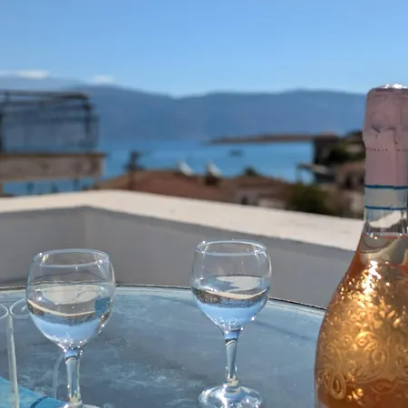 Authentic Rooftop House *