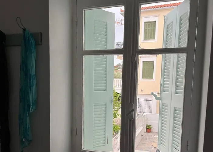 Authentic Rooftop House Hébergement de vacances Galaxídhion